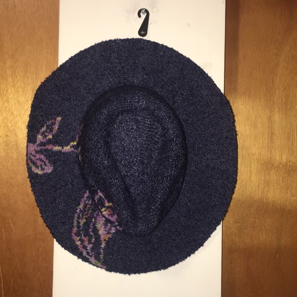 ???NWT Jessica Simpson Flower Hat main image 6